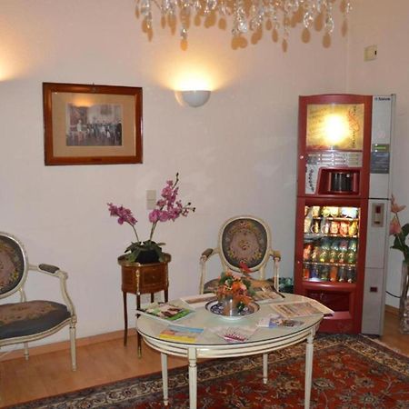 Hotel Pension Walzerstadt Vienne Extérieur photo