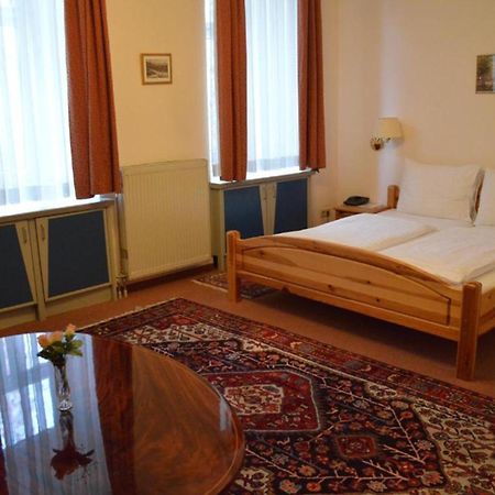 Hotel Pension Walzerstadt Vienne Extérieur photo