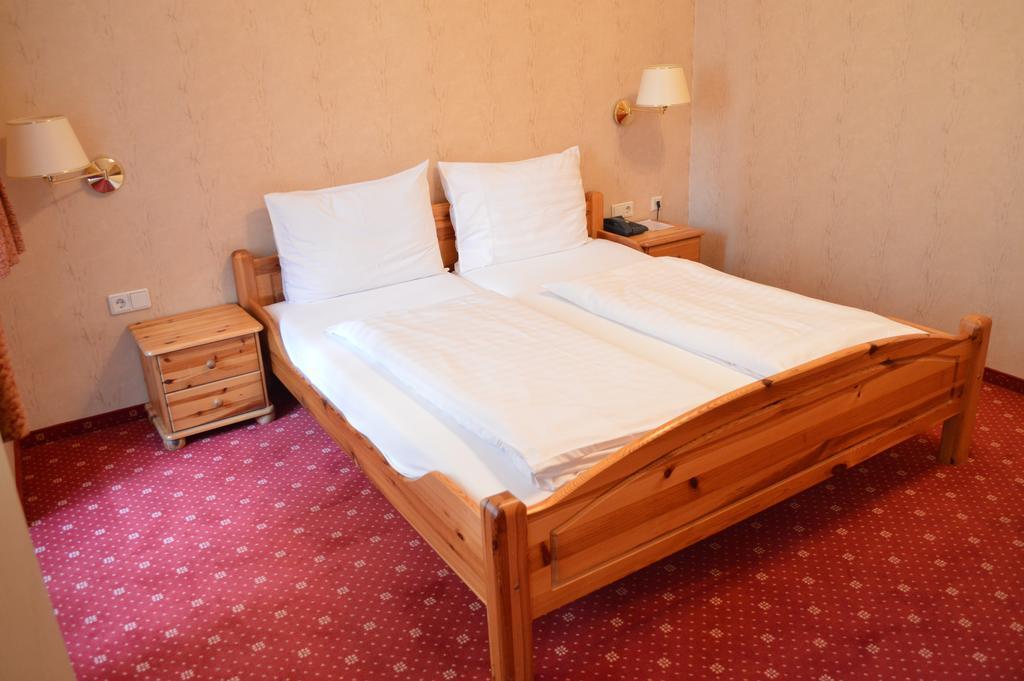 Hotel Pension Walzerstadt Vienne Chambre photo