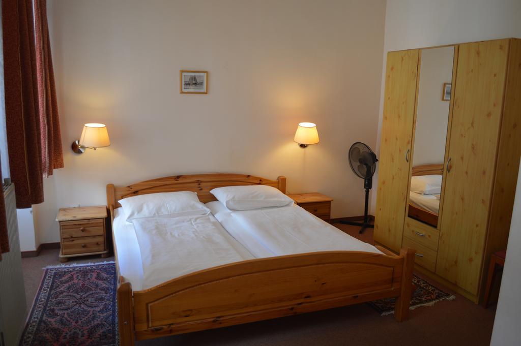 Hotel Pension Walzerstadt Vienne Extérieur photo
