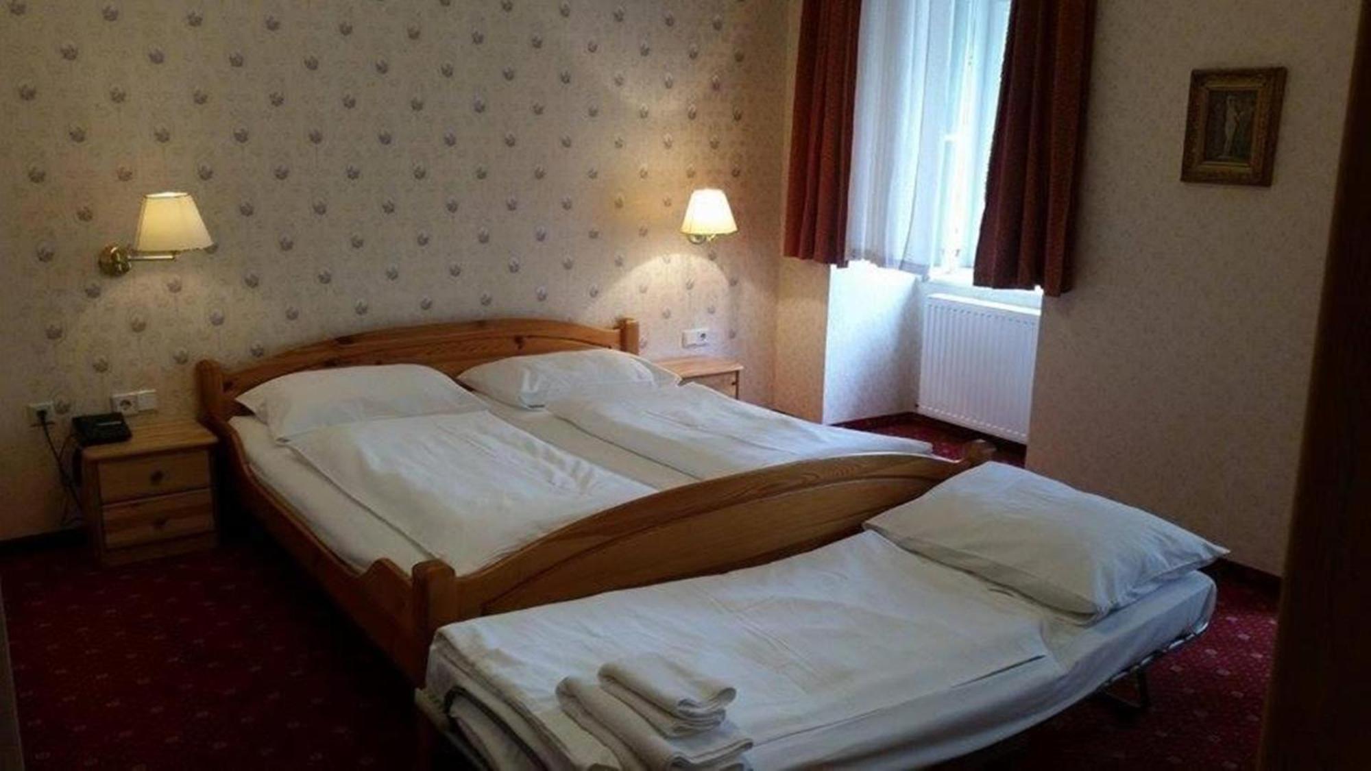 Hotel Pension Walzerstadt Vienne Extérieur photo