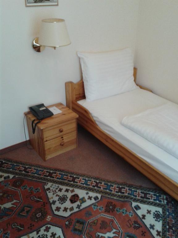 Hotel Pension Walzerstadt Vienne Chambre photo